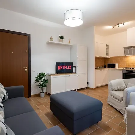 Apartment Centro Storico-wifi-netflix - Elegante