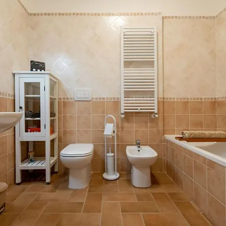 Centro Storico-wifi-netflix - Elegante Apartment